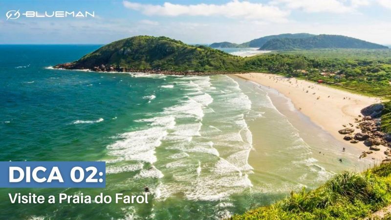 A praia do Farol nao pode ficar de fora Vista de cima de praia do Farol.