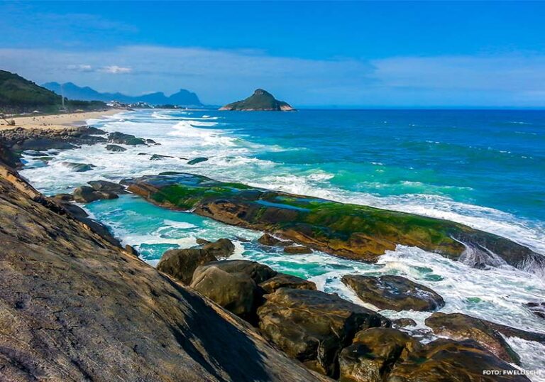 praia pouca onda rj praia do secreto