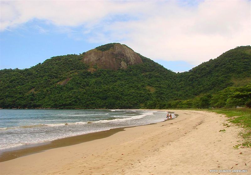 Imagem praia de Dois Rios no Rio de Janeiro